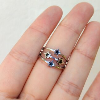 Anillo con esmalte negro de acero quirúrgico